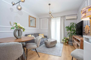 Genteel Home Amira